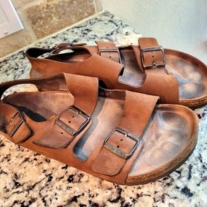 Birkenstock mens 9 EU 42 Milano Brown Leather Ankle Strap Sandals buckle M9 L11
